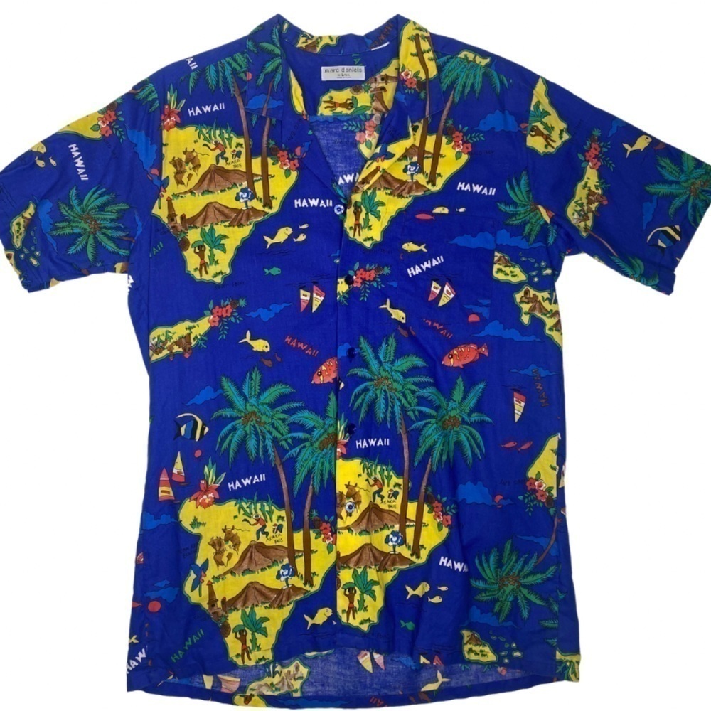 Marc Daniels Vintage Blue Short Sleeve Hawaiian Button-Up Sz L( Runs Small)